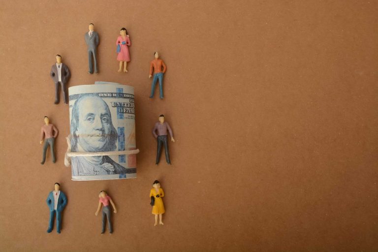 How to Reduce Household Expenses Without Sacrificing Quality of Life